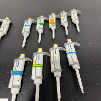 Eppendorf Research Plus Pipettes x19 image 1